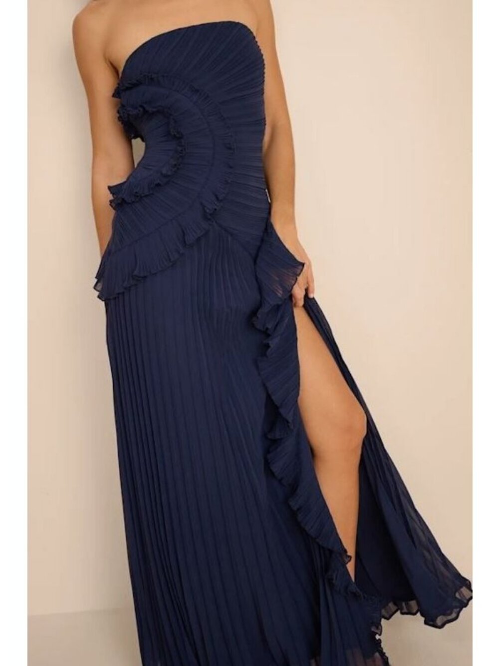 Lulus Brylee Navy Blue Pleated Ruffled Maxi Dress Size M NWOT